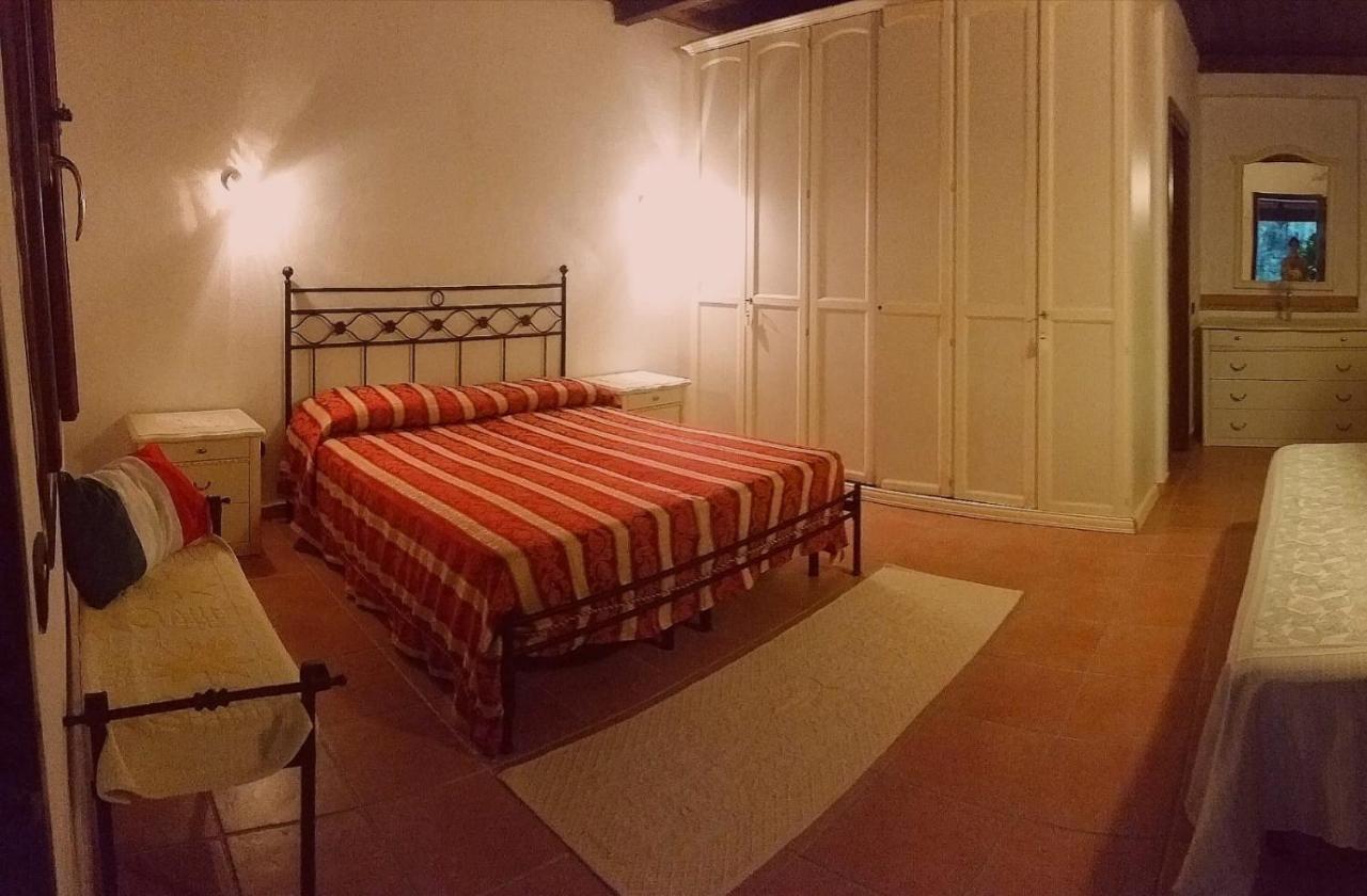 Agriturismo Pausania Villa Tempio Pausania Eksteriør billede